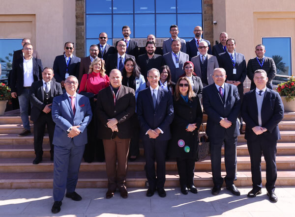 زيارة وزير الإتصالات زيارة وزير الإتصالات