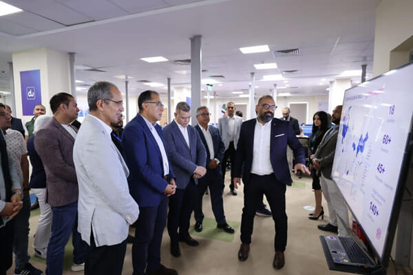 وزير الإتصالات دولة رئيس مجلس الوزراء معالي الدكتور المهندس مصطفي مدبولي بالمنطقة التكنولوجية ببرج العرب الجديدة